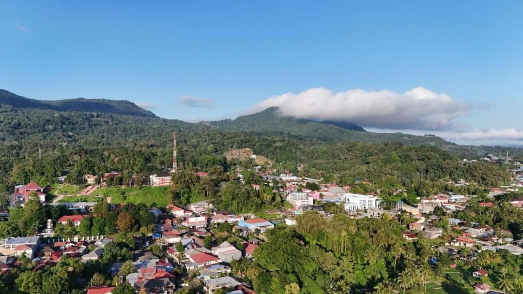 Talaga Tomohon Home Stay And Fishing Pond 외부 사진